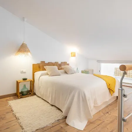 Alma Apartment